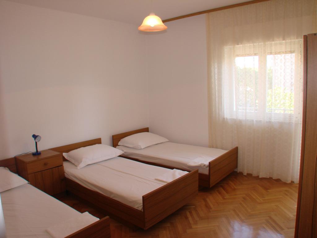 Apartment Matija Traù Camera foto